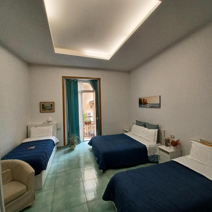 Casa Sassolini Appartement Napels Buitenkant foto